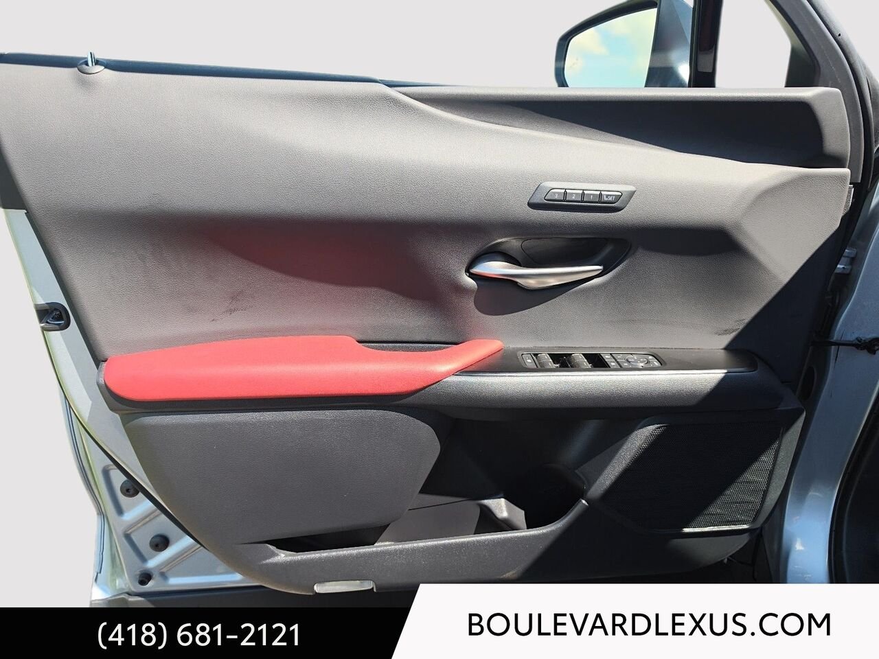 Lexus UX 601181 2025 Argent Québec - photo #7