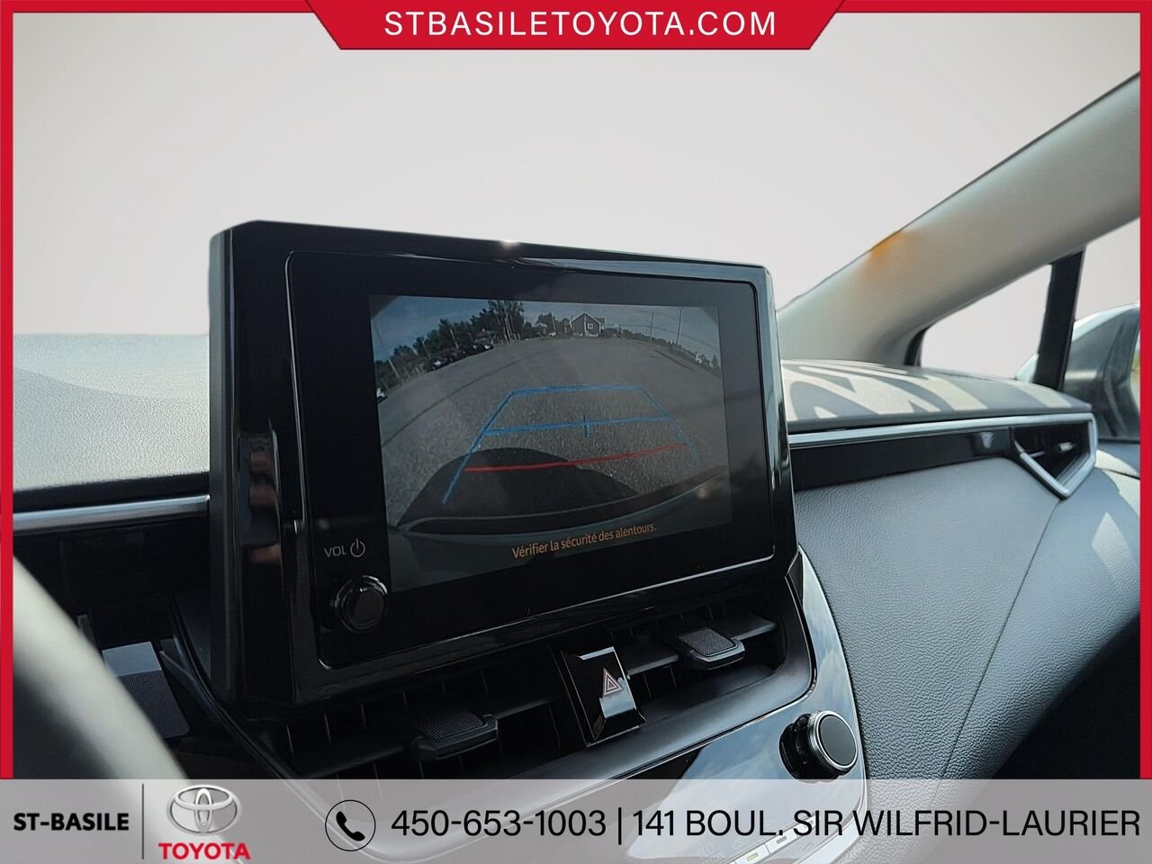 2026 TOYOTA COROLLA Silver Saint-Basile-le-Grand - photo #19