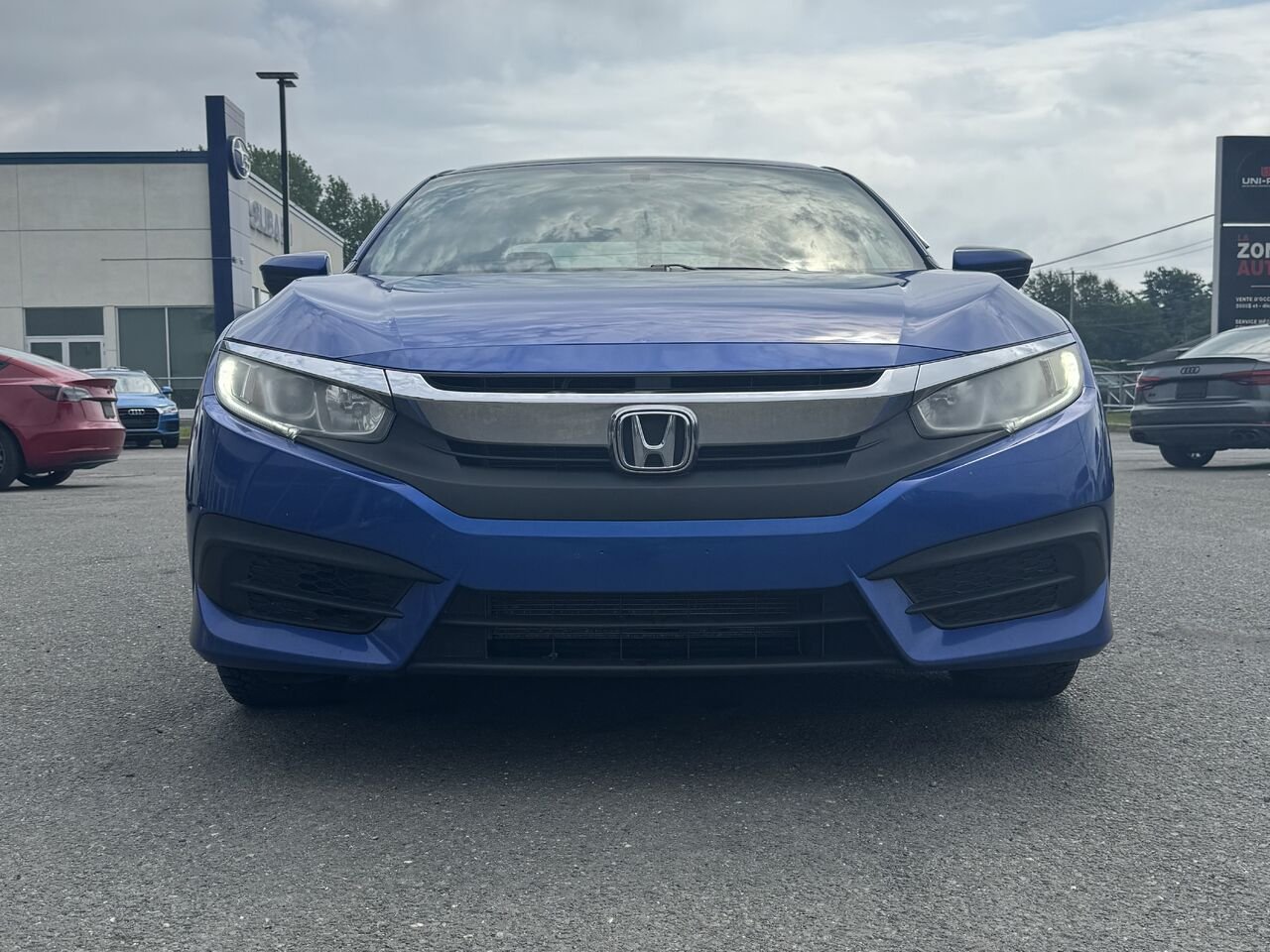 2016 Honda Civic LX Blue Granby - photo #9