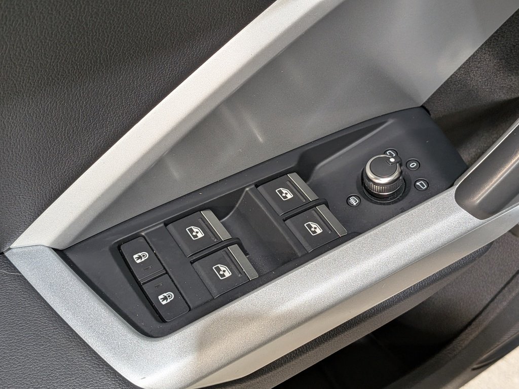 Audi Q3 Progressiv 45 TFSI quattro 2021 Noir Val-David - photo #33