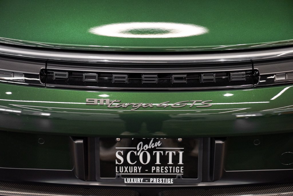 2026 Porsche 911 Targa 4 GTS Green Kirkland - photo #8