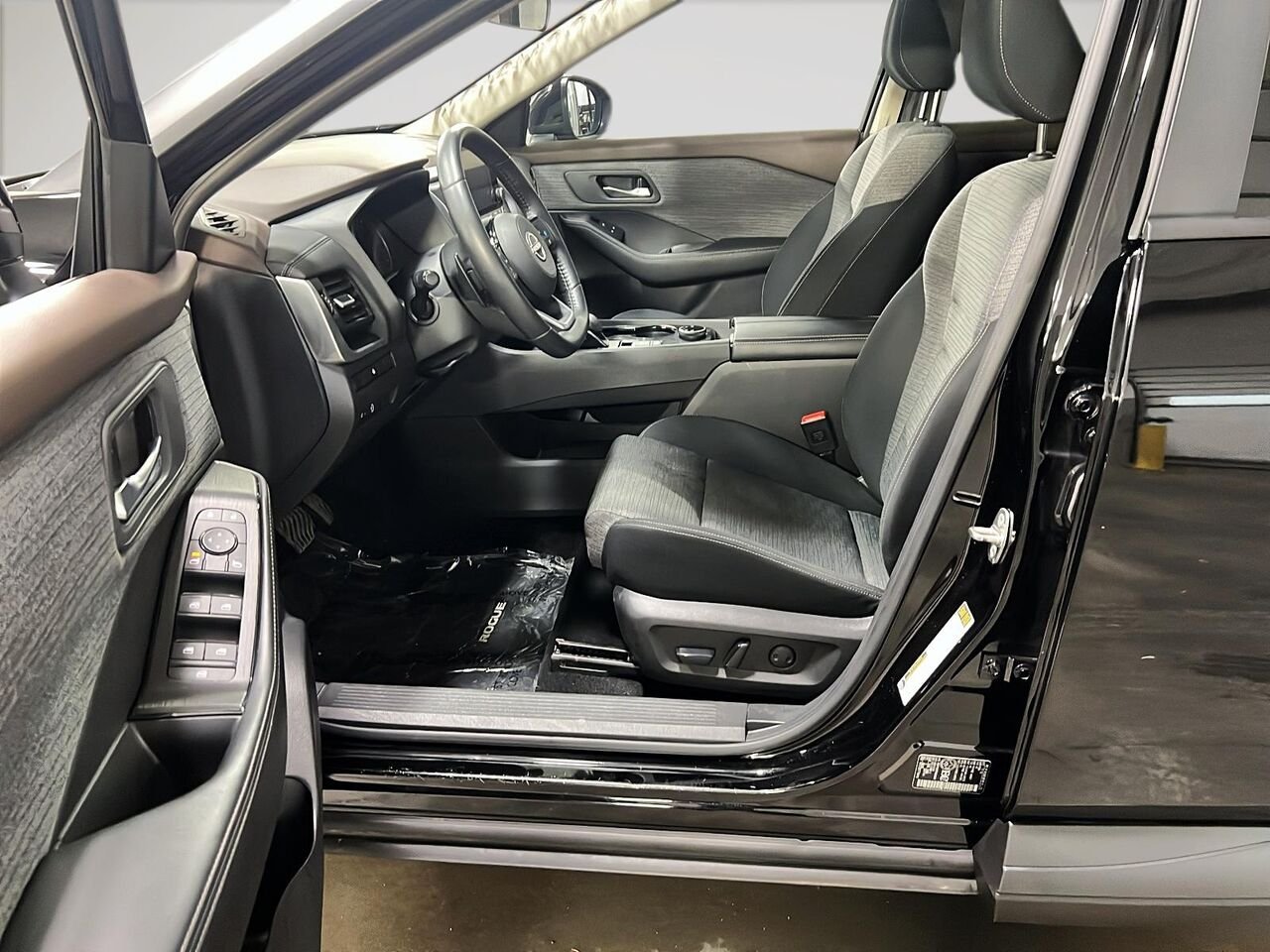 2023 Nissan Rogue SV TI Black Québec - photo #8