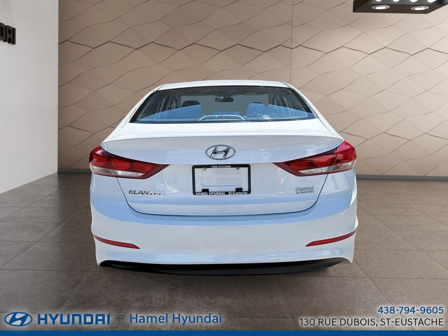 Hyundai Elantra 2018 2018 Blanc
