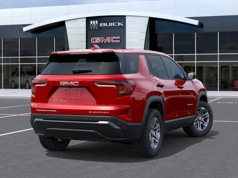 GMC Terrain Élévation 4 portes TI 2027 TEINTE ROUGE VOLCANIQUE Sherbrooke - photo #3