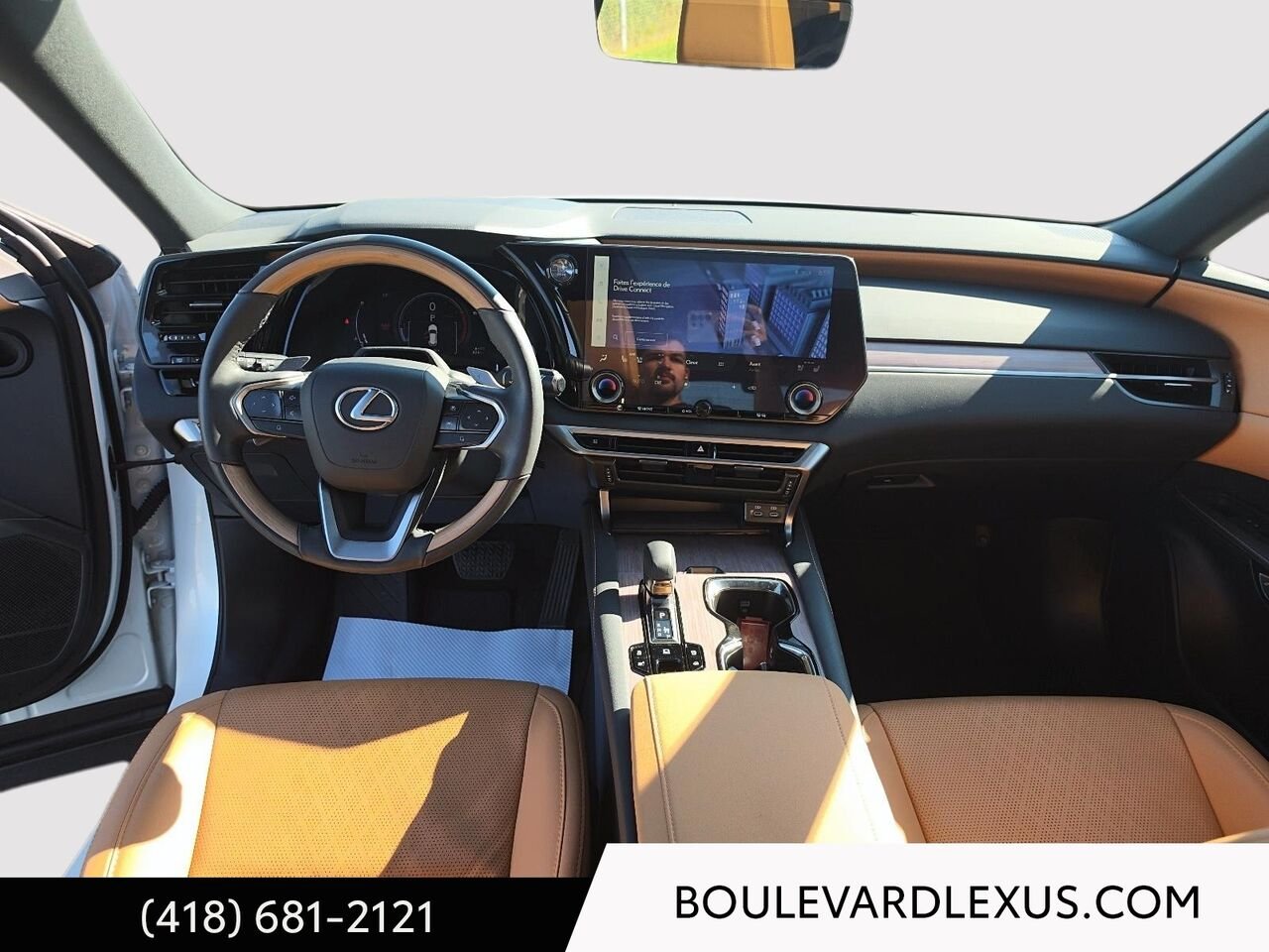 Lexus RX 19932A 2024 Blanc Québec - photo #17