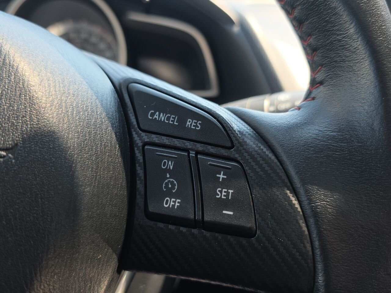 2016 Mazda Mazda3 Hayon 4 portes Sport, boîte automatique, GS Grey Val-David - photo #12