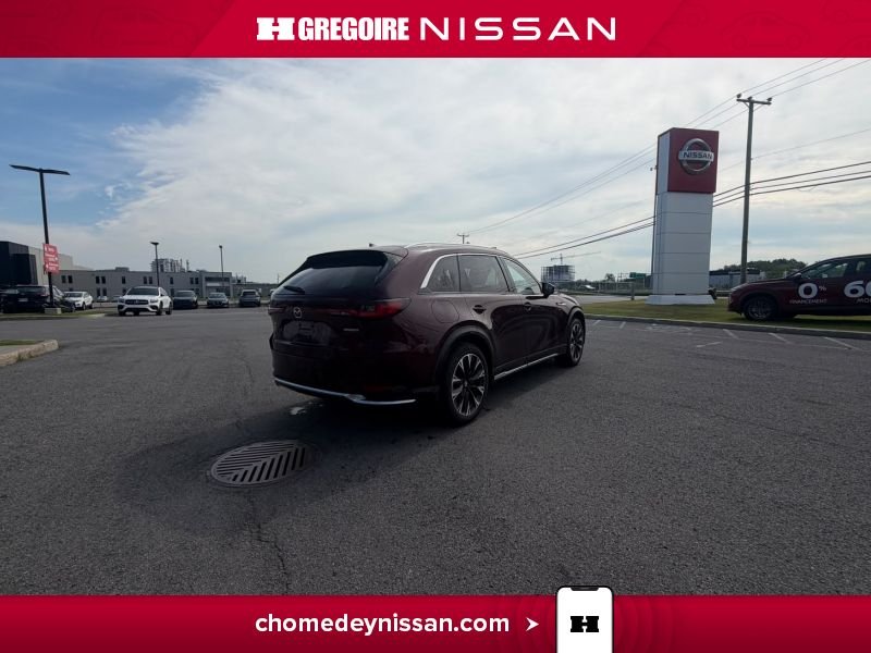 2025 Mazda CX-90 Red Laval - photo #10