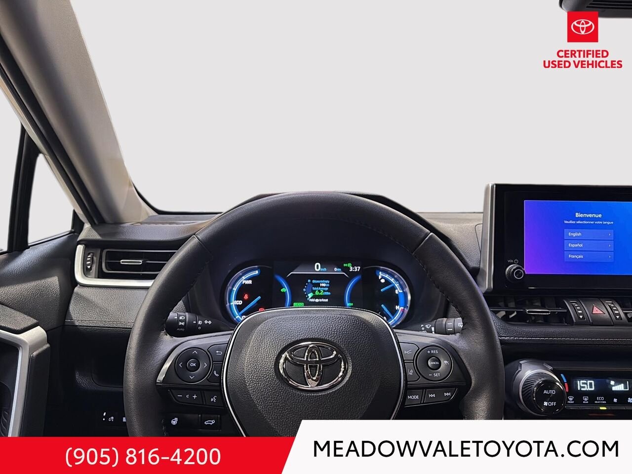 2025 Toyota RAV4 One Owner, Clean Car Fax, Power Sunroof, Power Trunk, Power Seat, Softex Leather Seating Wind Chill Pearl Mississauga - photo #11