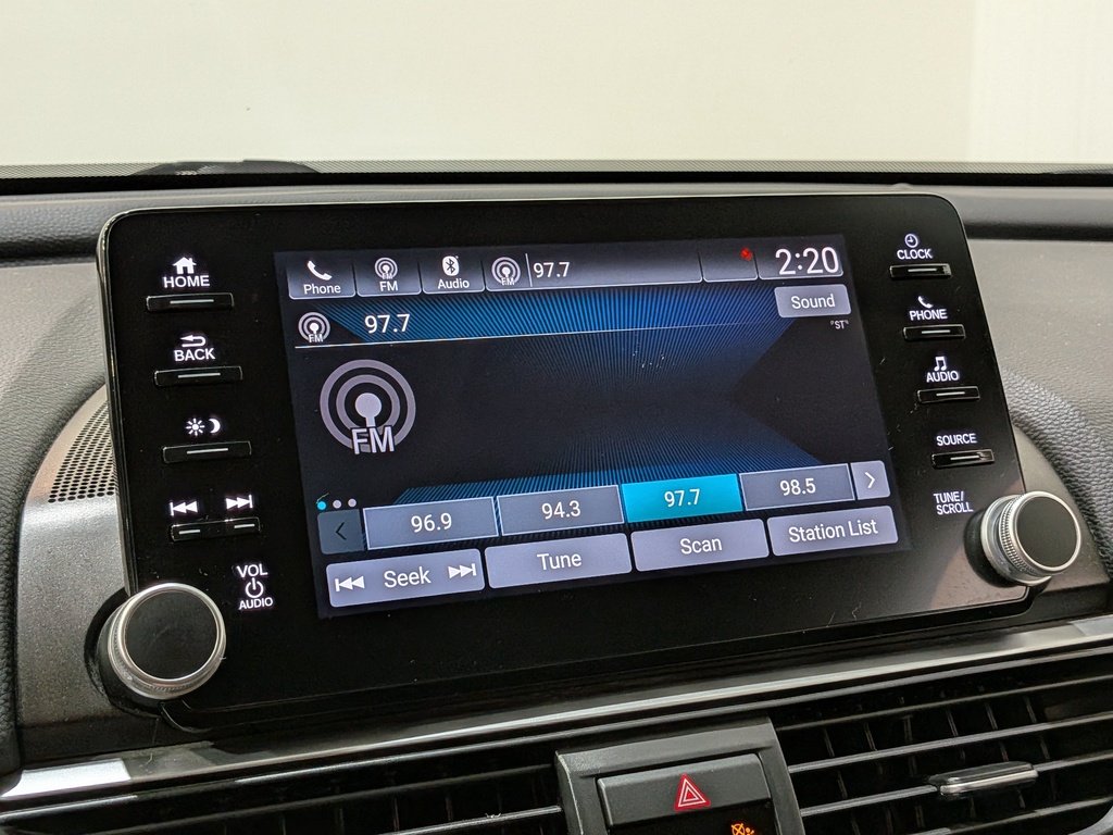 Honda Accord Sedan LX CVT 2018 Noir Val-David - photo #21