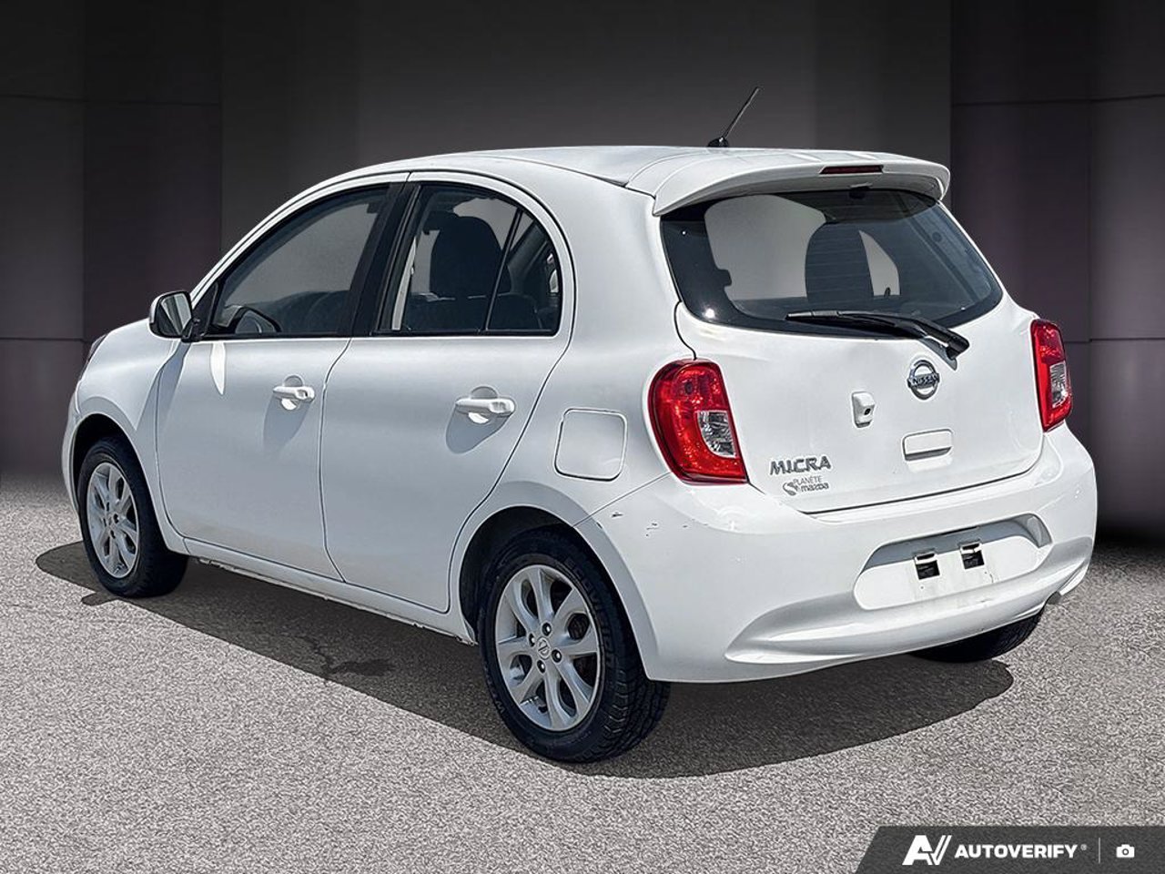 2019 Nissan Micra 3N1CK3CP6KL216686 White Mirabel - photo #2