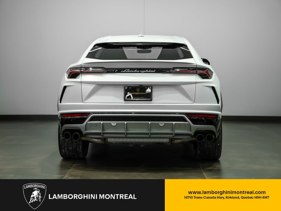 2019 Lamborghini Urus 2019 White