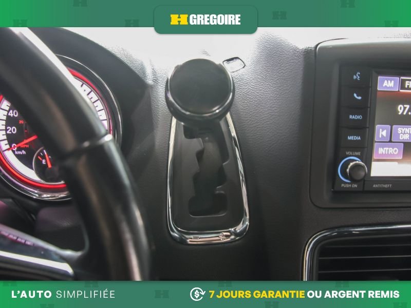 Dodge GR Caravan 821265 | Premium Plus AUTO A/C MAGS CUIR CAM RECUL BLUETOOT 2020 Gris Laval - photo #16