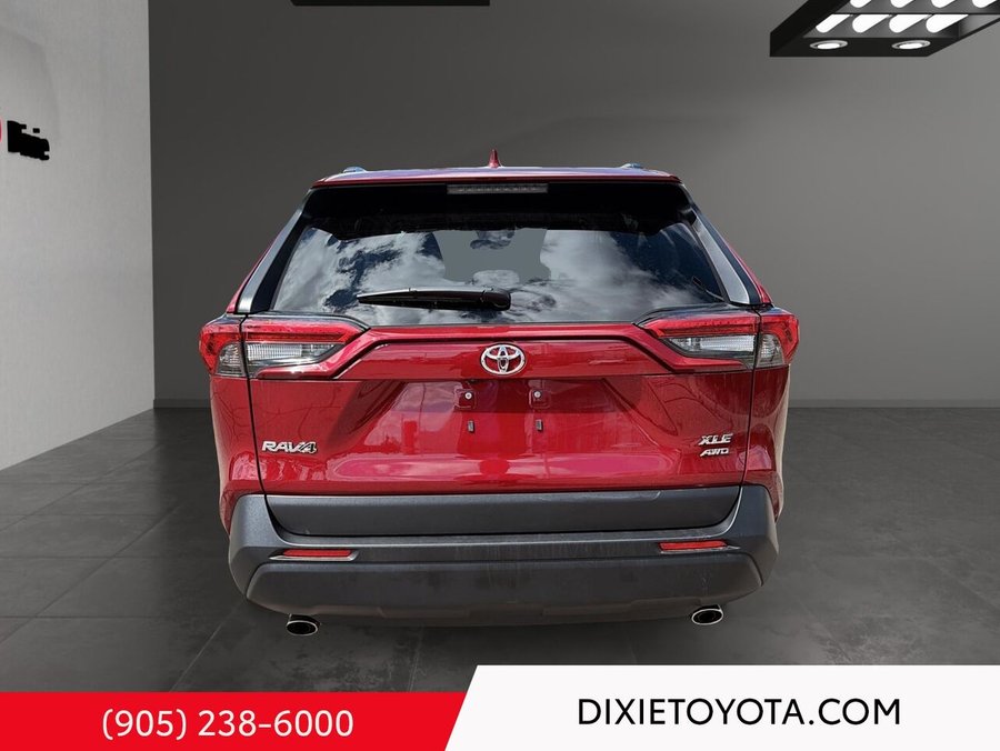 2025 Toyota RAV4 2025 Red