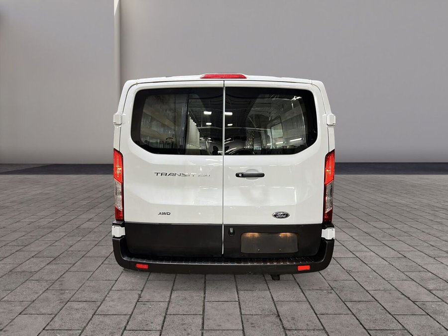 Ford Transit fourgon utilitaire 2024 2024 Blanc