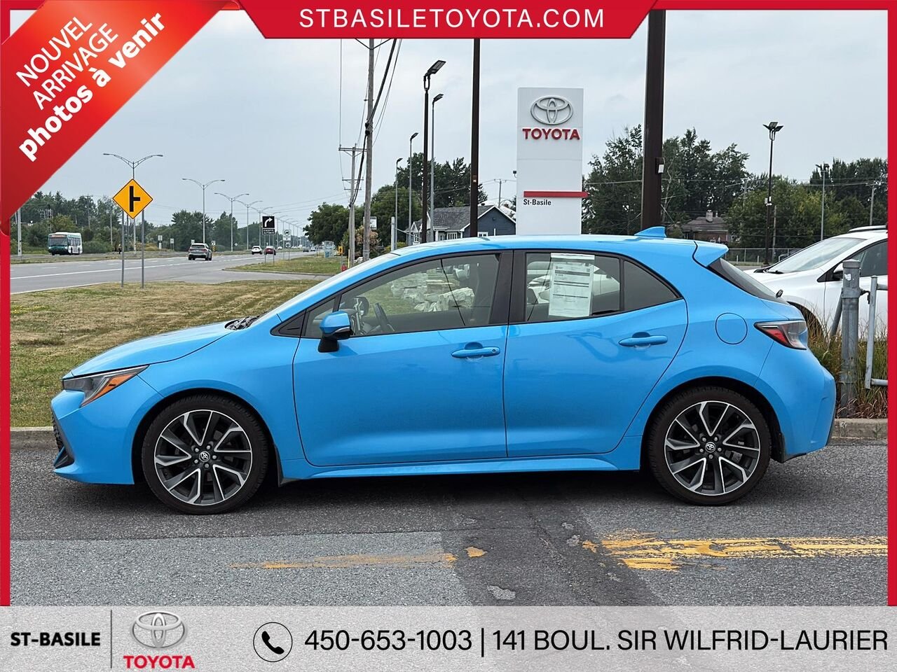 Toyota COROLLA 2019 Bleu Saint-Basile-le-Grand - photo #1