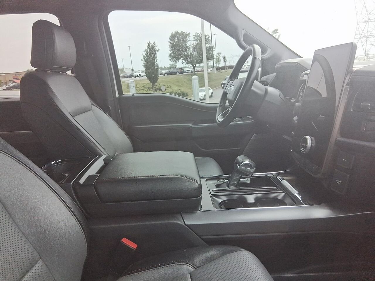 2023 Ford F-150 Lightning LARIAT SuperCrew LONG RANGE White Québec - photo #2