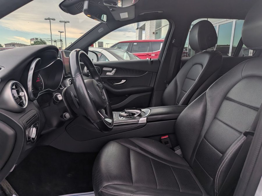 Mercedes-Benz GLC GLC 300 VUS 4Matic-CUIR-TOIT PANORAMIQUE-SIÈGES CHAUFFANTS 2019 Argent