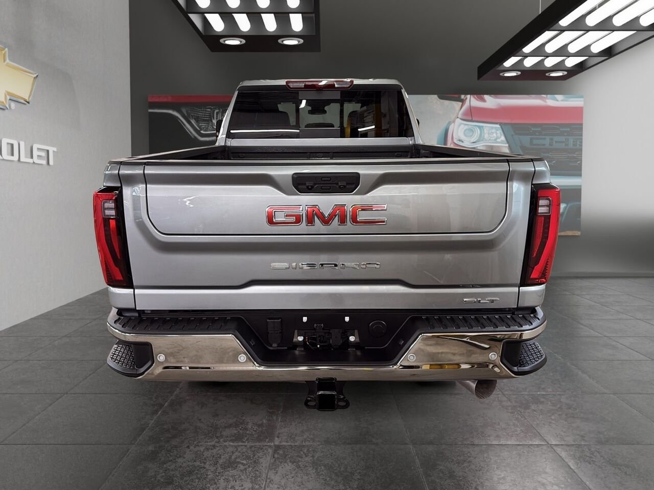 2026 GMC Sierra 2500HD SLT cabine multiplace 4RM 159 po STERLING METALLIC Saint-Hyacinthe - photo #2