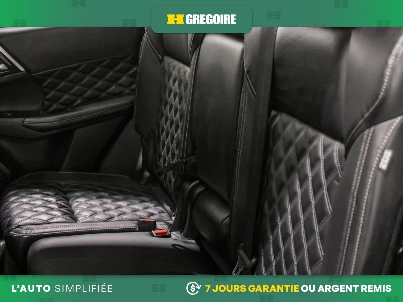 Mitsubishi Outlander 2023 Gris Blainville - photo #28