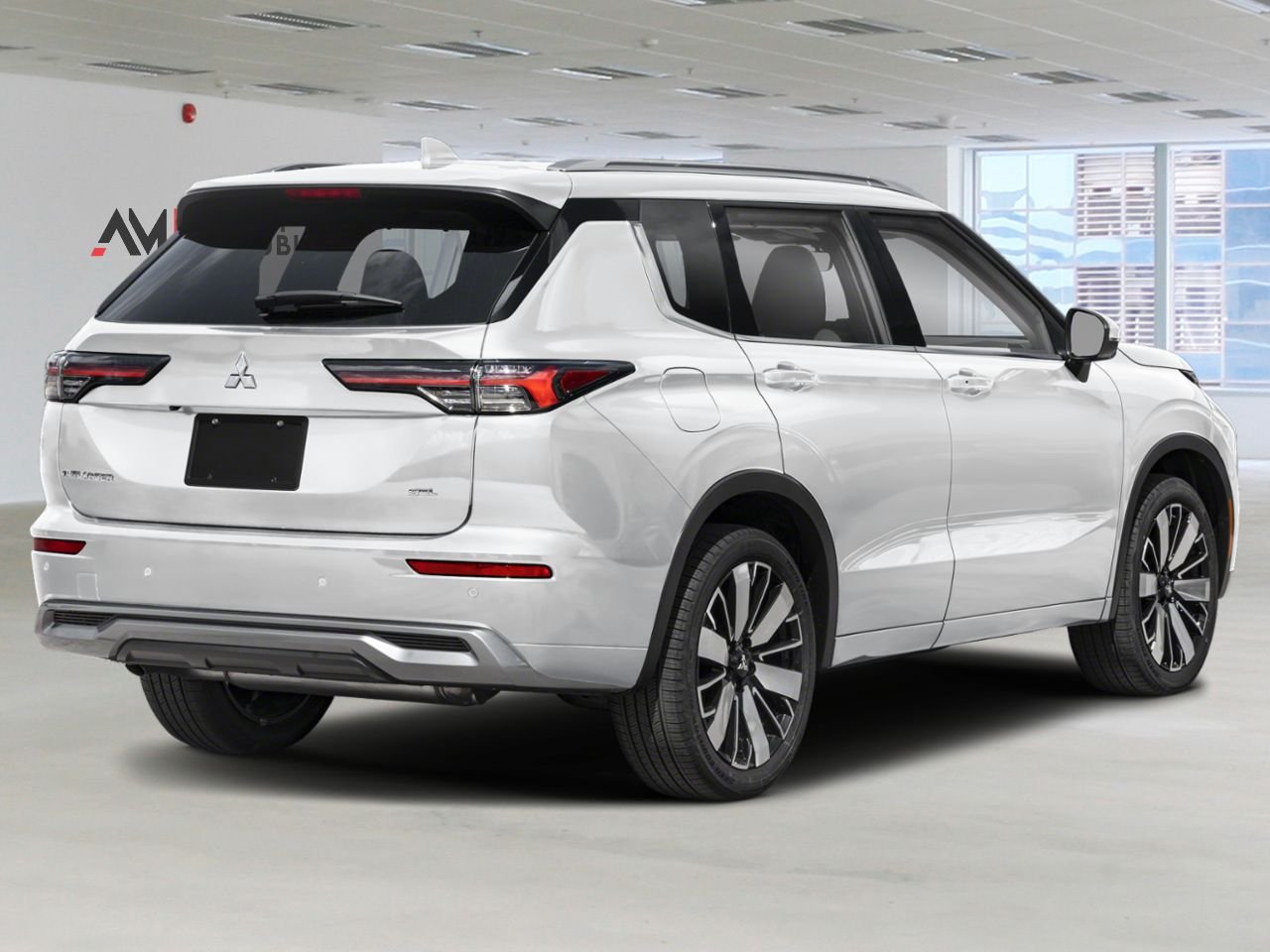 2026 MITSUBISHI Outlander White Diamond Amos - photo #1