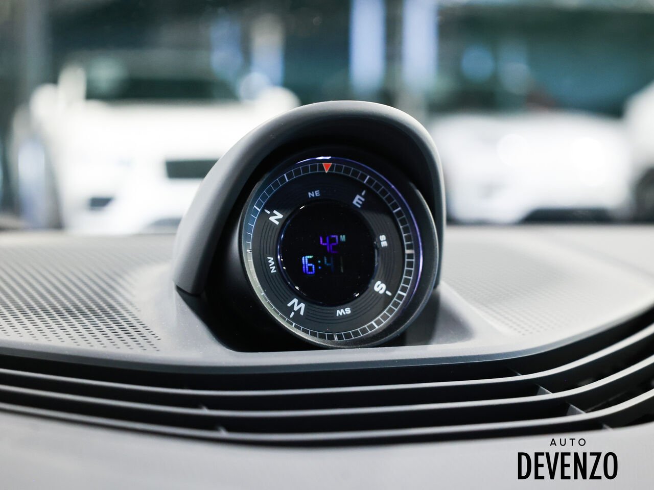 2022 Porsche Taycan Grey Saint-Eustache - photo #15