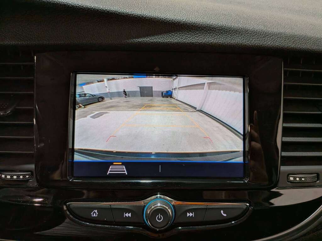 2021 Buick Encore FWD 4dr Preferred Black Val-David - photo #21