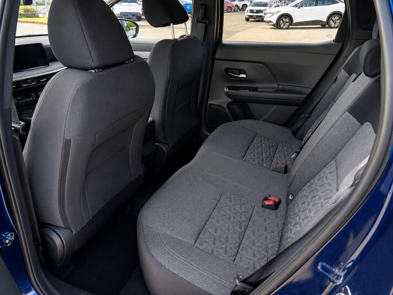 2026 NISSAN Kicks KICKS SV AWD Deep Blue Pearl Châteauguay - photo #15