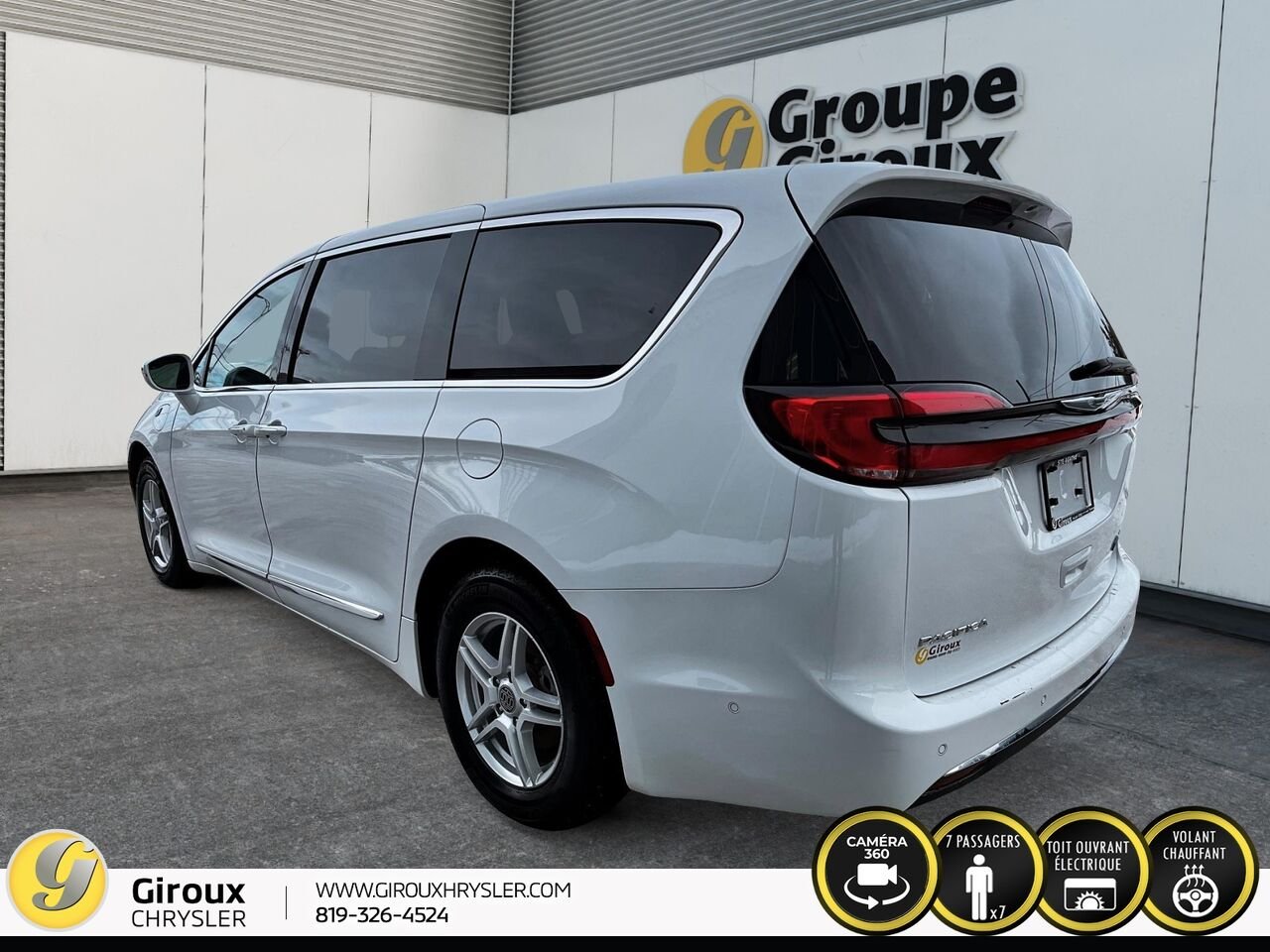 2022 Chrysler Pacifica Hybrid White Sainte-Agathe-des-Monts - photo #7