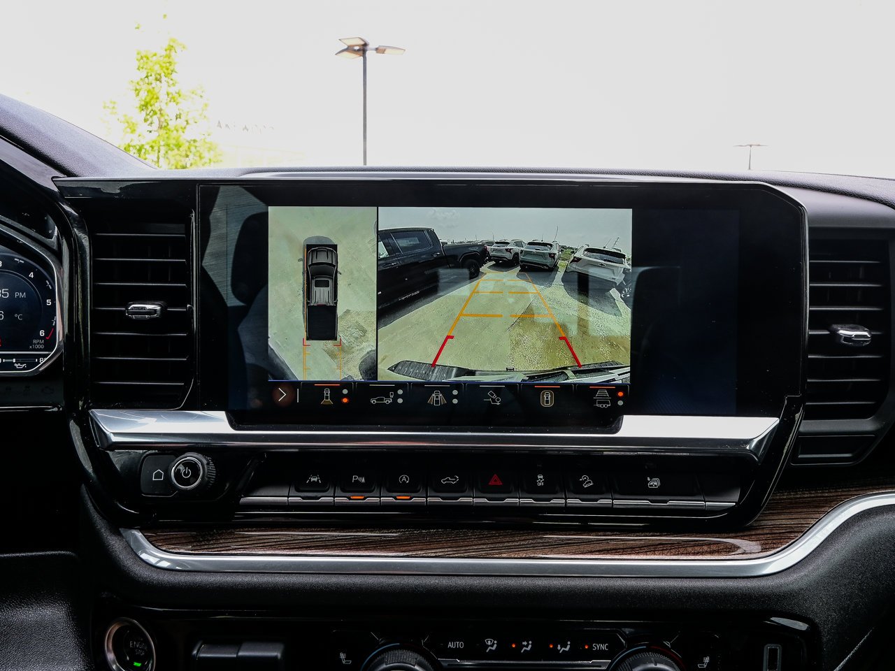 2025 Chevrolet Silverado 1500 4WD Crew Cab 147 LT Trail Boss Black Sherwood Park - photo #27