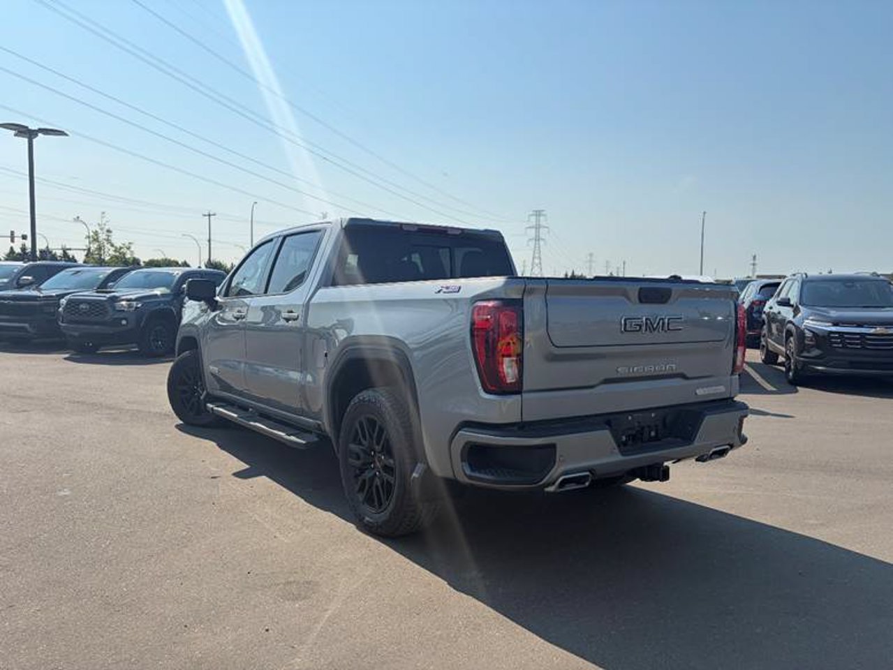 2024 GMC Sierra 1500 4WD Crew Cab 147 Elevation Grey Sherwood Park - photo #3