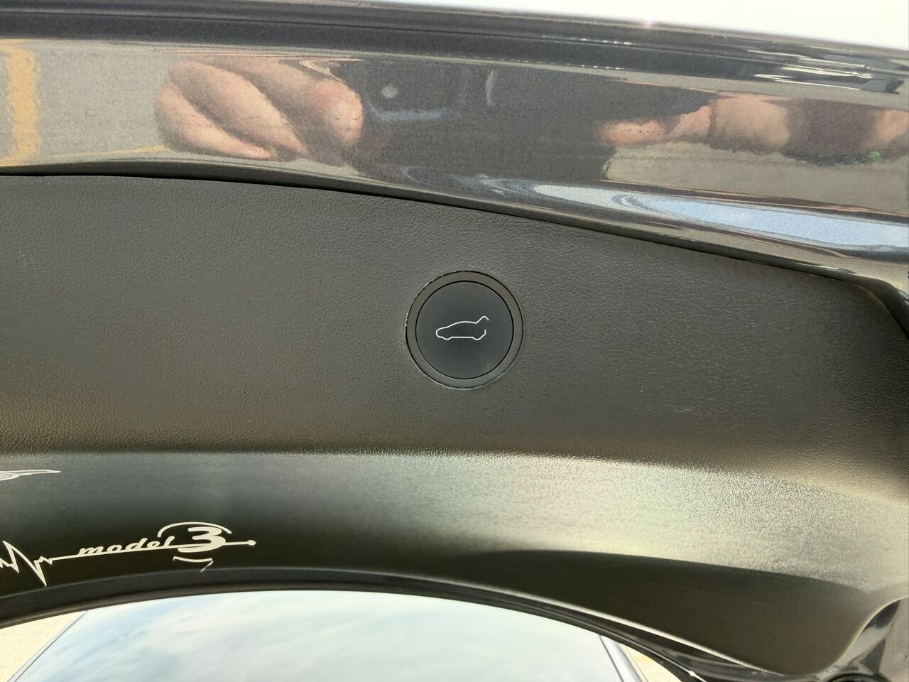 Tesla Model 3 CARBONE 2023 Argent Laval - photo #13