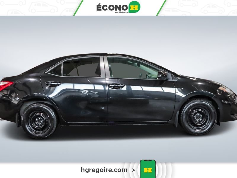 Toyota Corolla 2017 Noir Blainville - photo #8