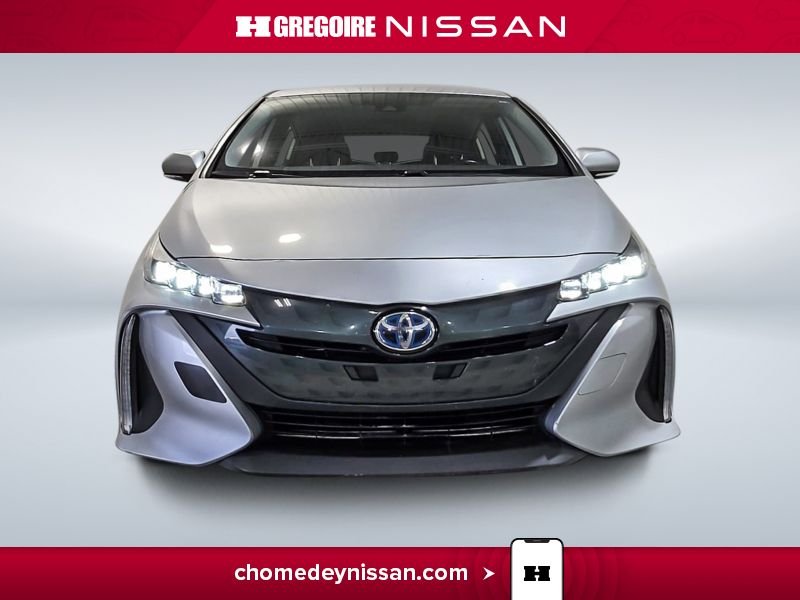 2022 Toyota Prius White Blainville - photo #1