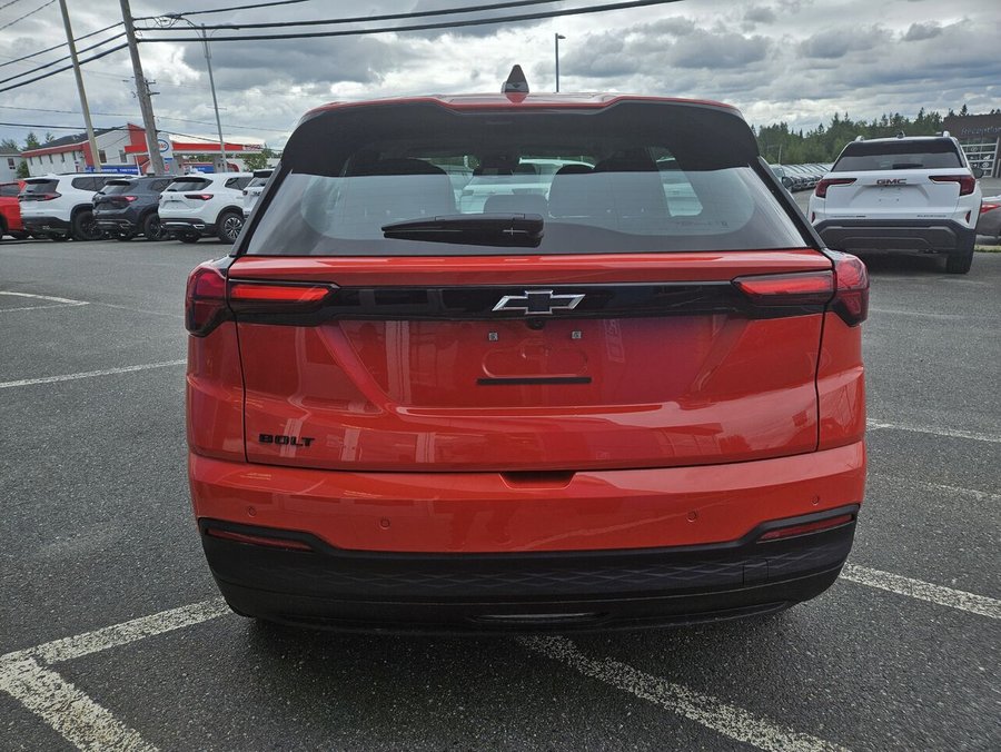 Chevrolet Bolt 2027 2027 Orange habanero
