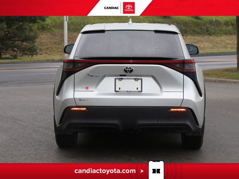 2025 Toyota BZ4X Silver Laval - photo #8