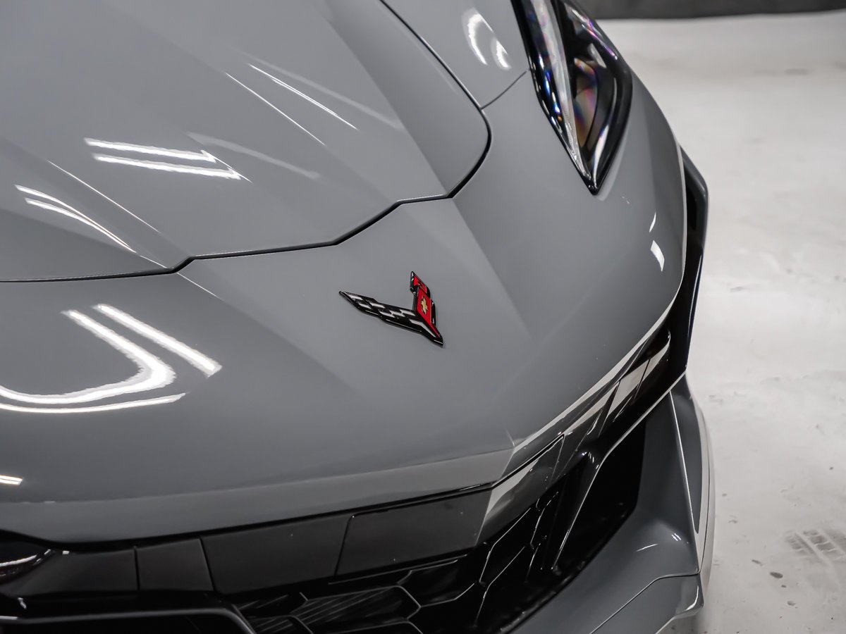 2024 Chevrolet Corvette Z06 1LZ Grey Montreal - photo #12