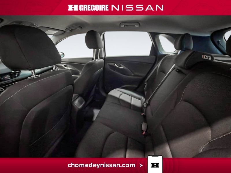 2018 Hyundai Elantra Black Saint-Eustache - photo #23