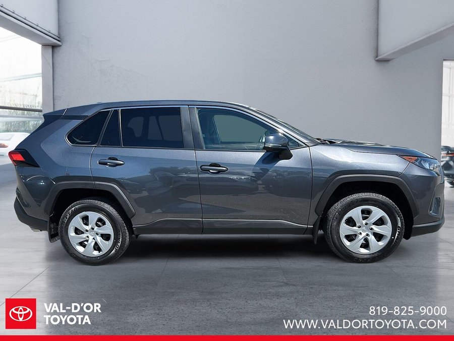 Toyota RAV4 LE TI 2025 2025 Gris