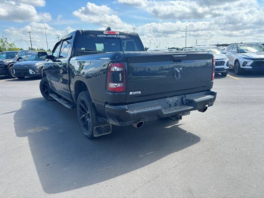 2022 Ram 1500 2022 Black