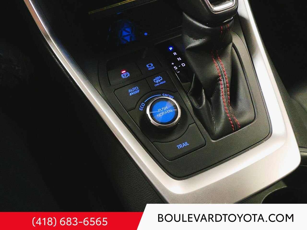 2021 Toyota RAV4 Prime 99740A-189 | XSE, AWD Red Québec - photo #18
