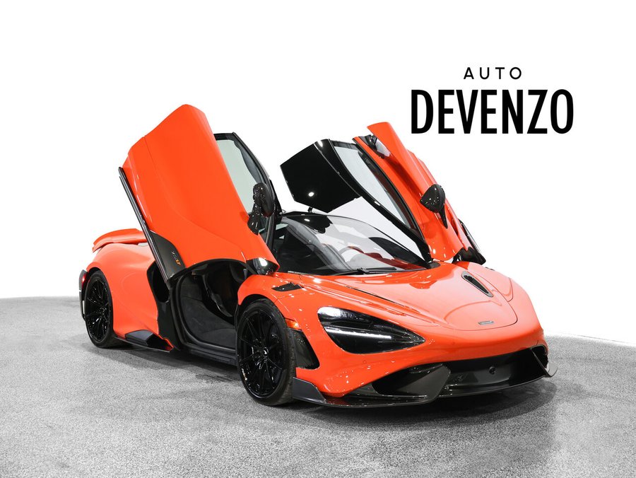2021 McLaren 765LT 2021 Orange