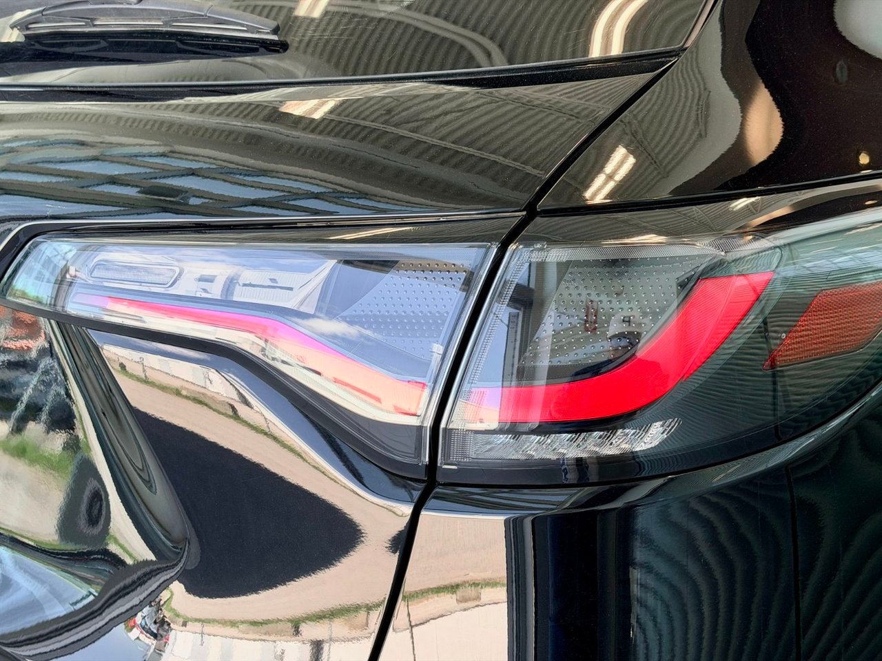 2024 Honda HR-V Black Notre-Dame-des-Prairies - photo #12