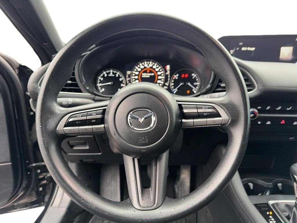 2020 Mazda Mazda3 Sport VIN JM1BPAK73L1166967 Black Baie-Comeau - photo #10