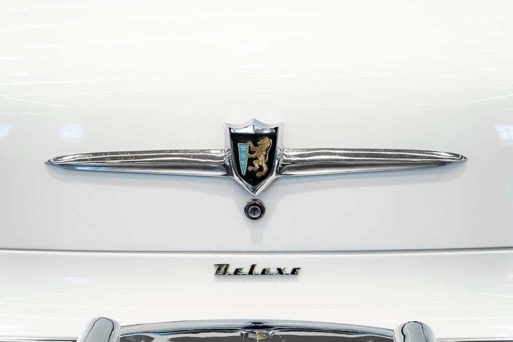 Chrysler New Yorker PRIX IN USD St.Regis | CAR IN MILES 1955 Rouge Montréal - photo #6