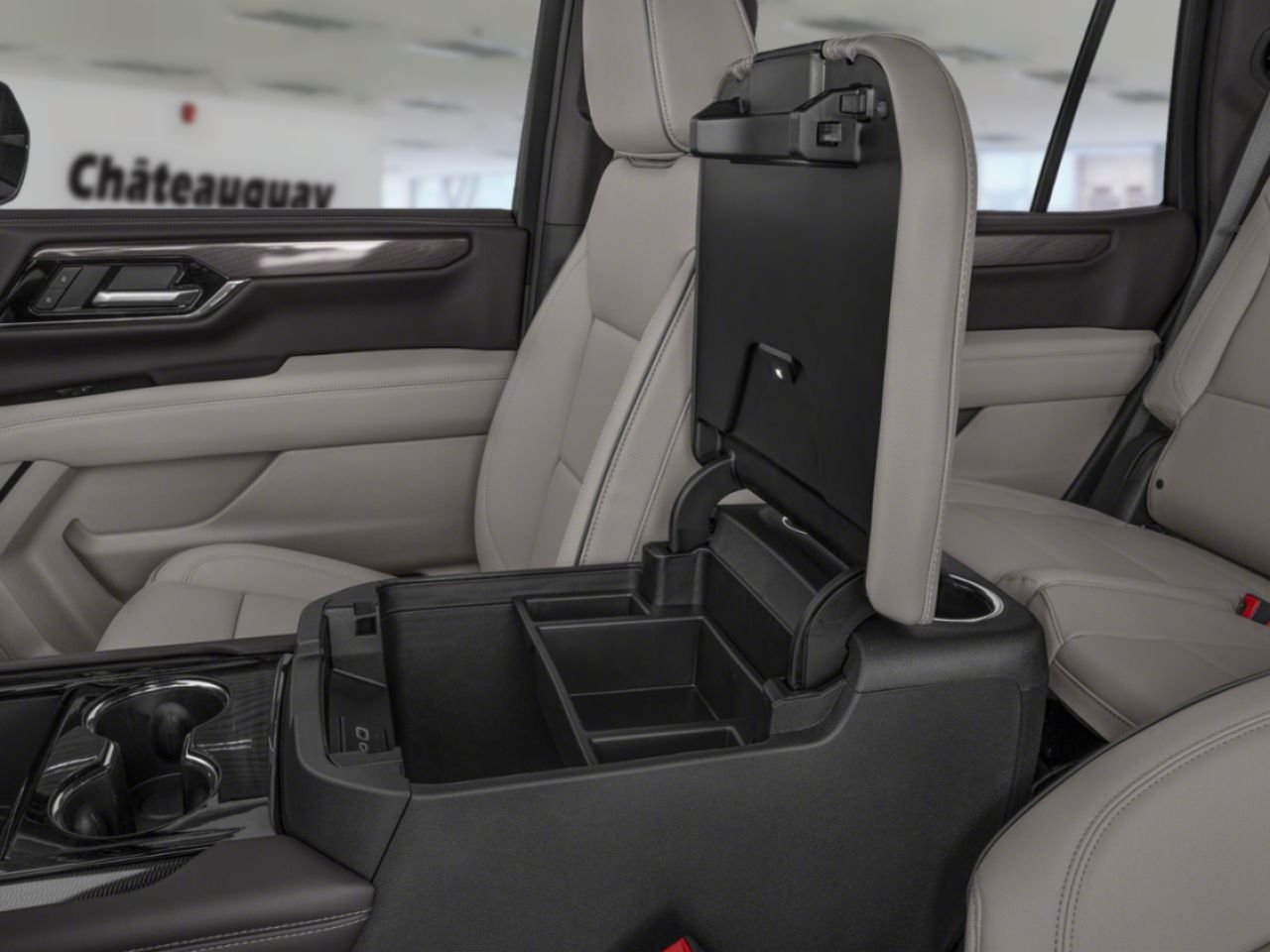 GMC Yukon YUKON 4WD DENALI (5SA) 2026 Noir onyx Châteauguay - photo #4