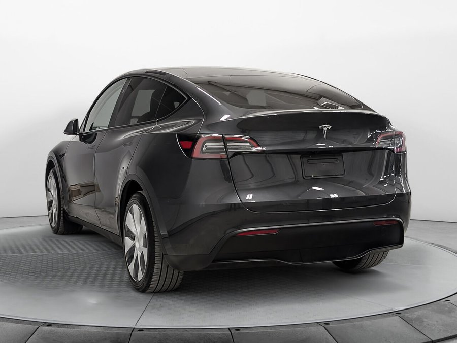 Tesla MODEL Y Standard Range RWD 2024 Autre