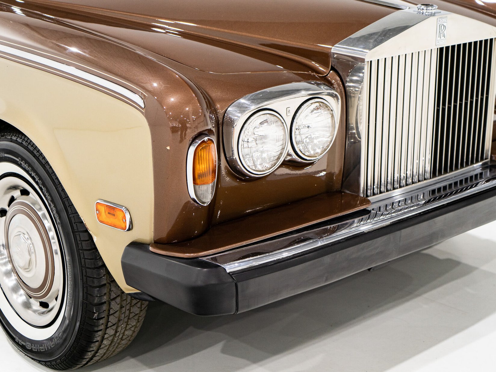 Rolls Royce Silver Shadow Project car **PRIX EN USD** 1974 Brun Montréal - photo #33