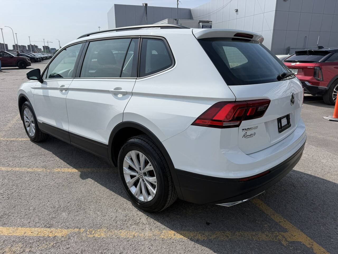 2020 Volkswagen Tiguan Trendline 4MOTION White Laval - photo #10