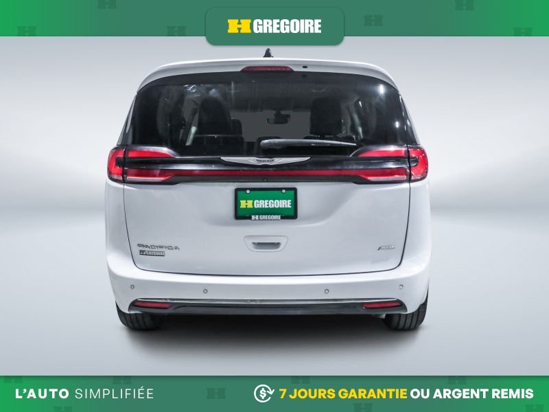 2023 Chrysler Pacifica White Blainville - photo #7