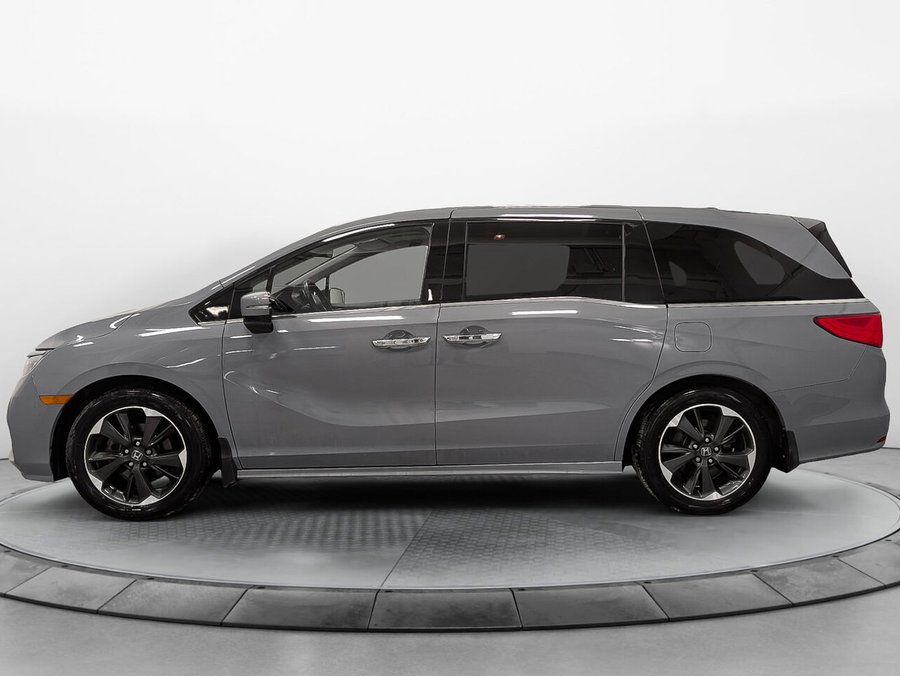 Honda ODYSSEY Touring 8 Places DVD Sièges ventilés et Chauffants 2023 Gris